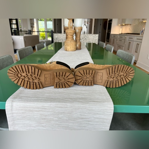 Marc Fisher LTD Nairy Leather Boot SIZE: 7 - Picture 13 of 14